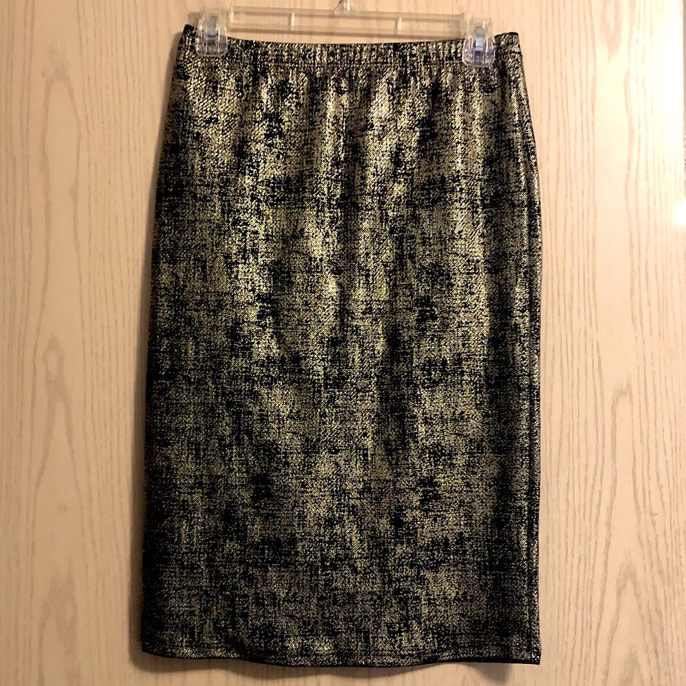 Metallic Gold stretchy pencil skirt